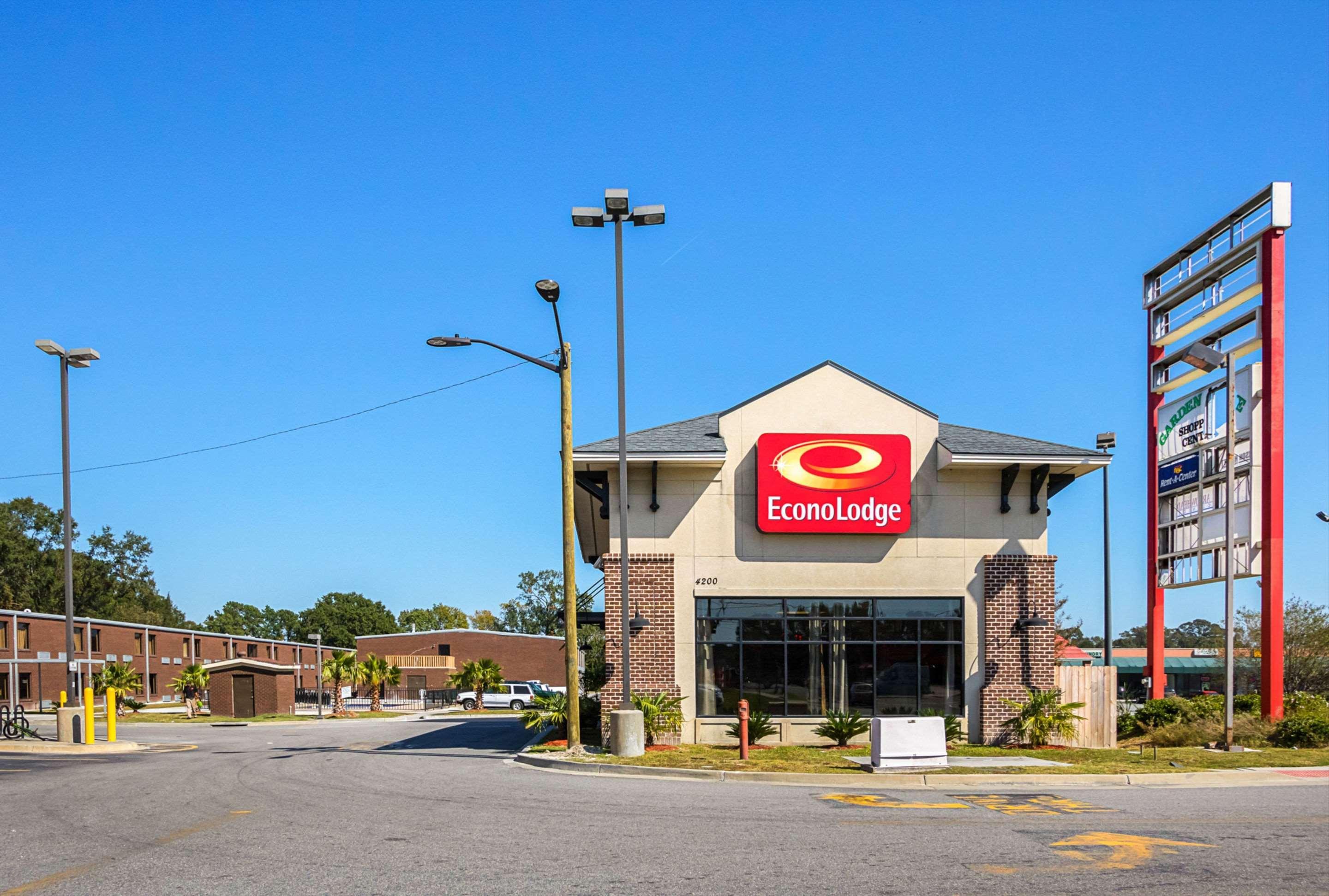 Econo Lodge Savannah Exterior foto