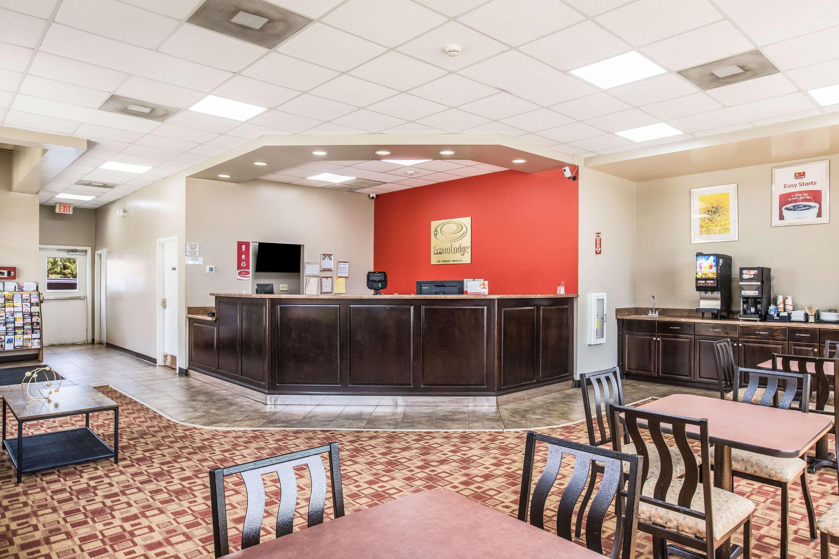 Econo Lodge Savannah Exterior foto