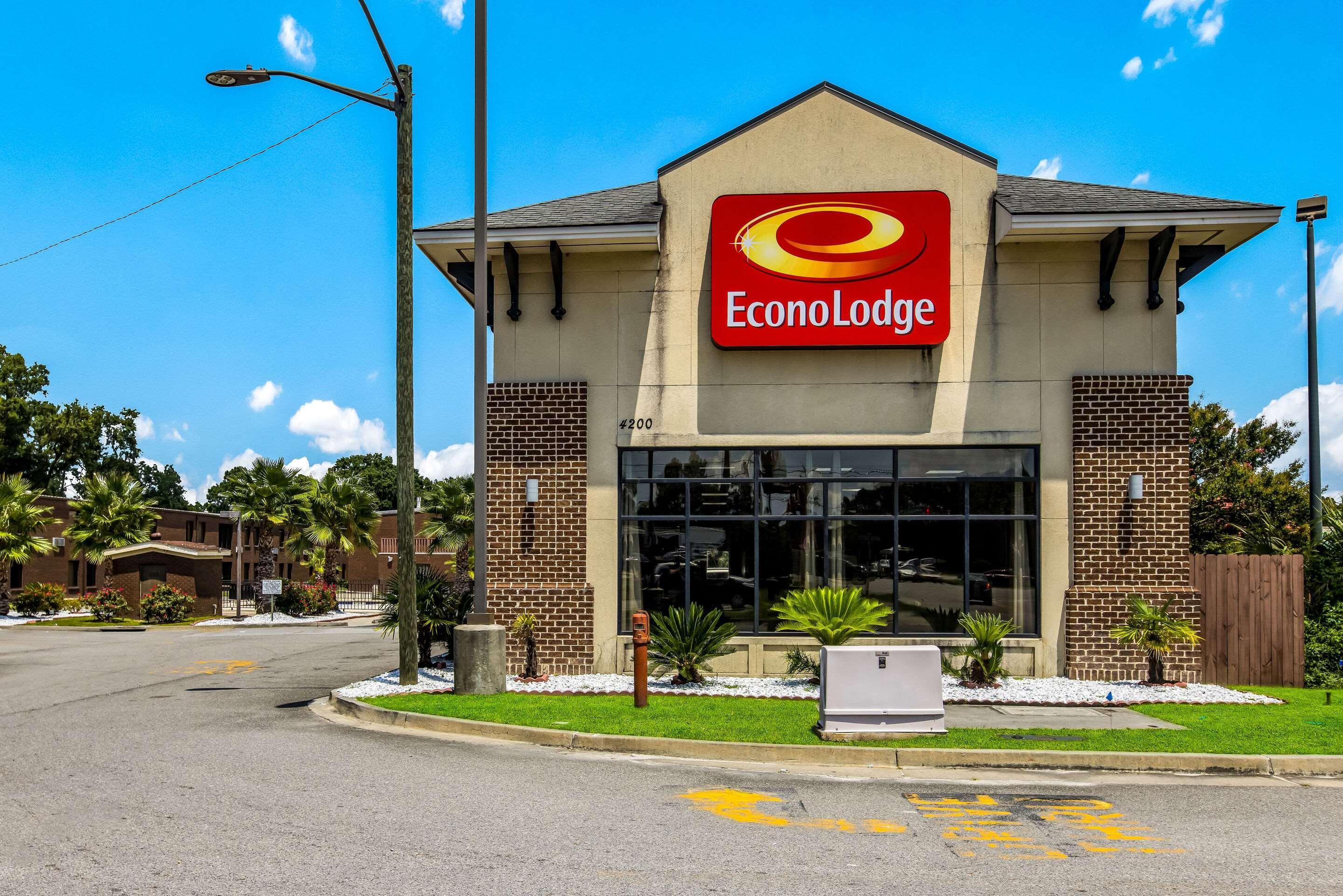 Econo Lodge Savannah Exterior foto
