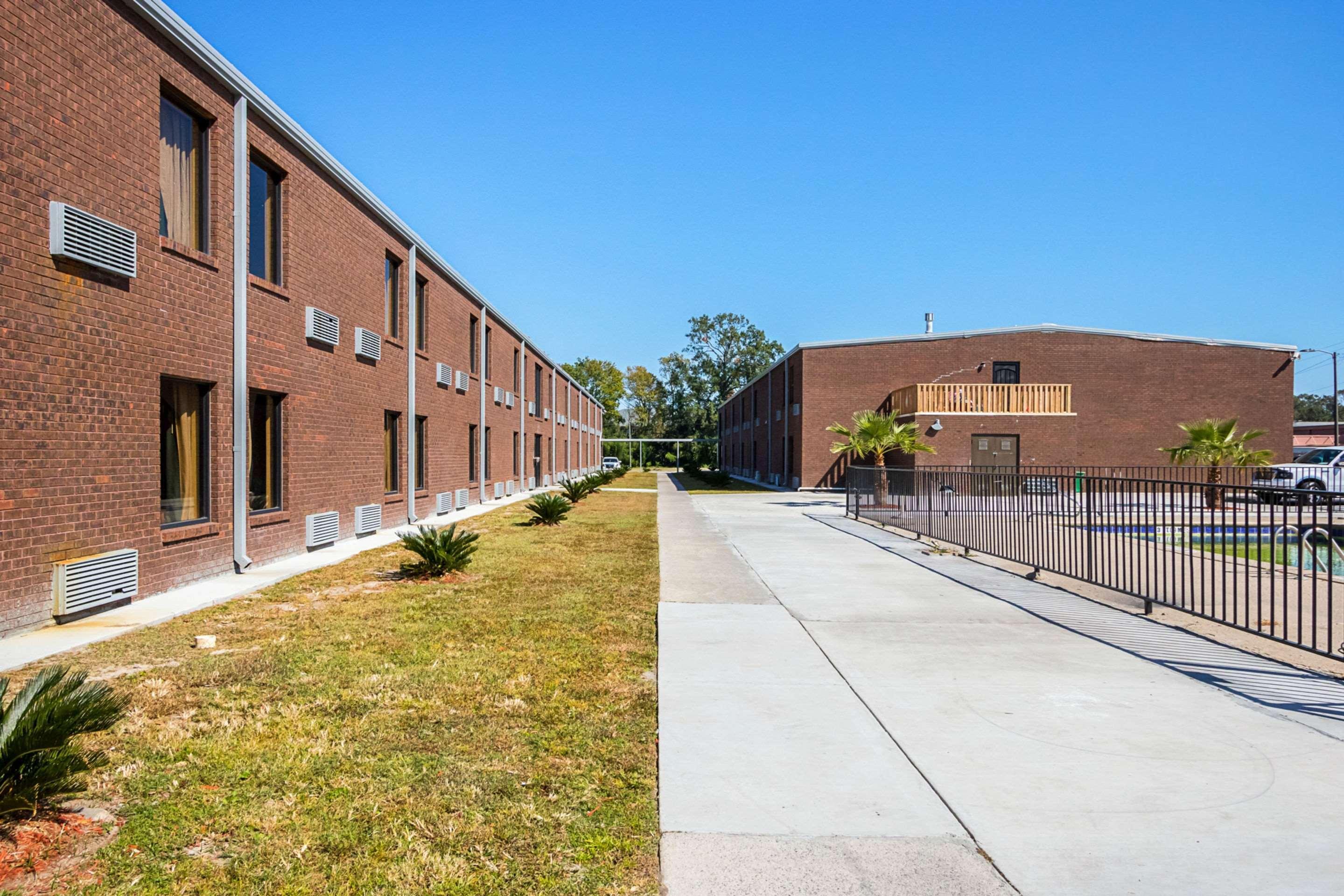 Econo Lodge Savannah Exterior foto